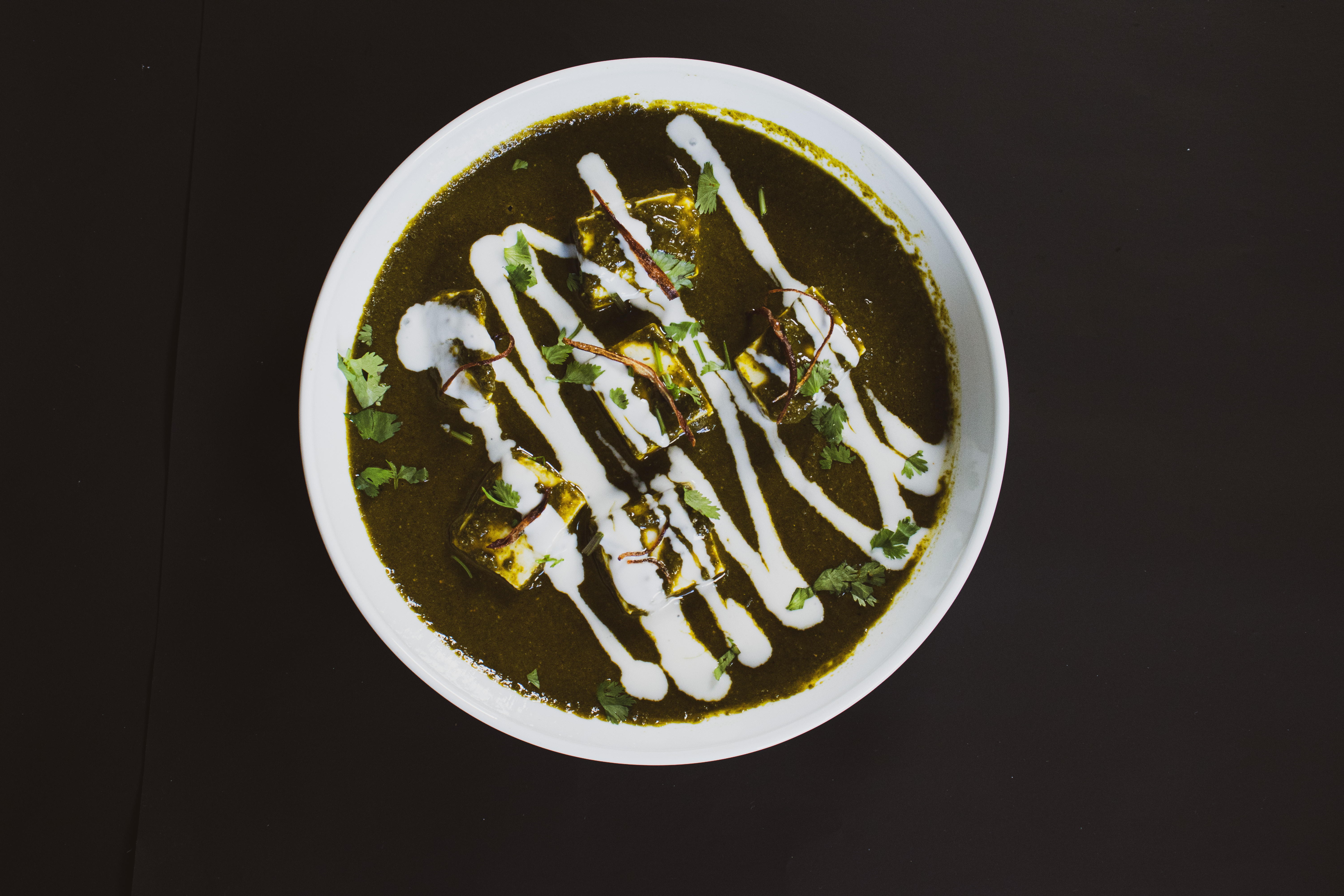 Palak Paneer - paneer fresco en salsa cremosa de espinacas